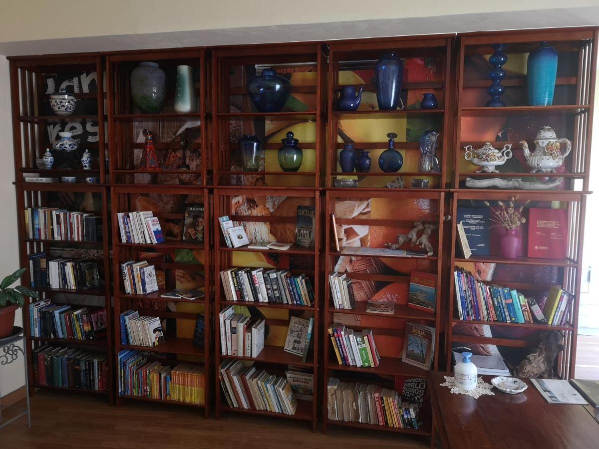 Domus Musia Apartment Milazzo Luaran gambar