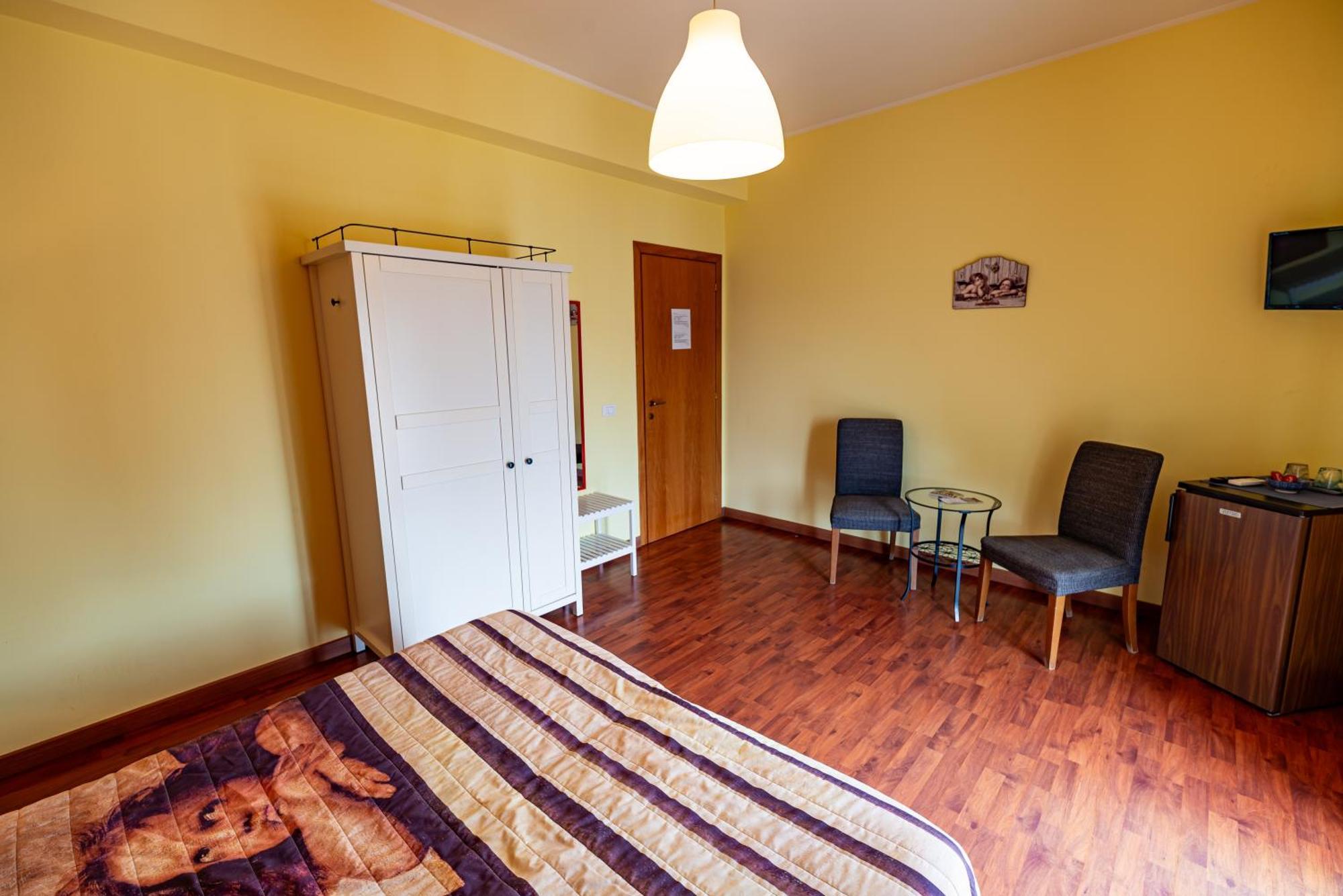 Domus Musia Apartment Milazzo Luaran gambar