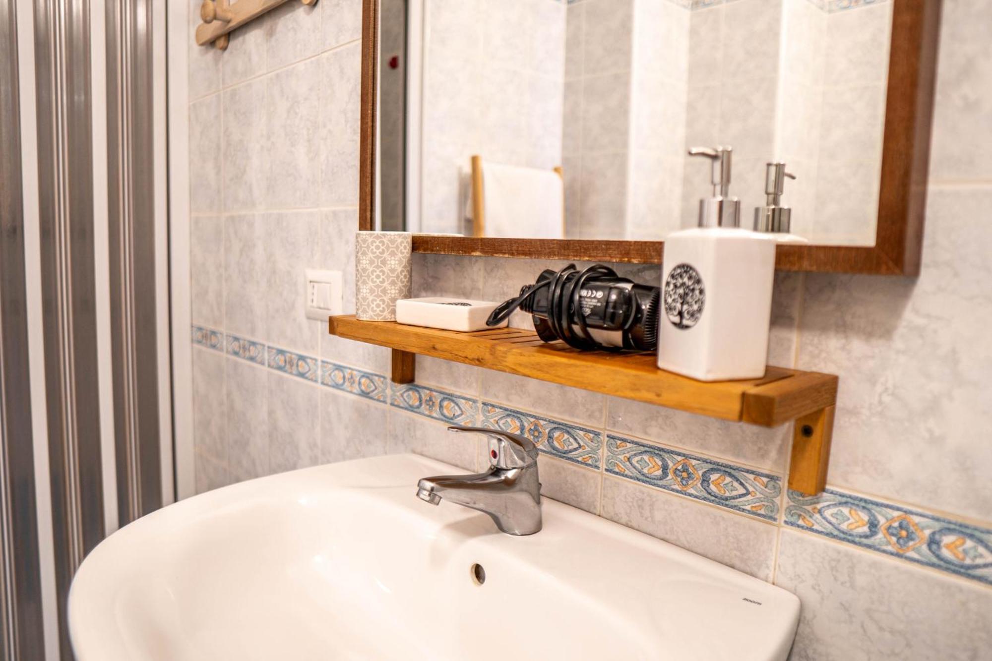 Domus Musia Apartment Milazzo Luaran gambar